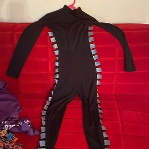 ONE PIECE SEXY JUMPER BLACK AND SILVER CAN SEE THRU THE SIDES